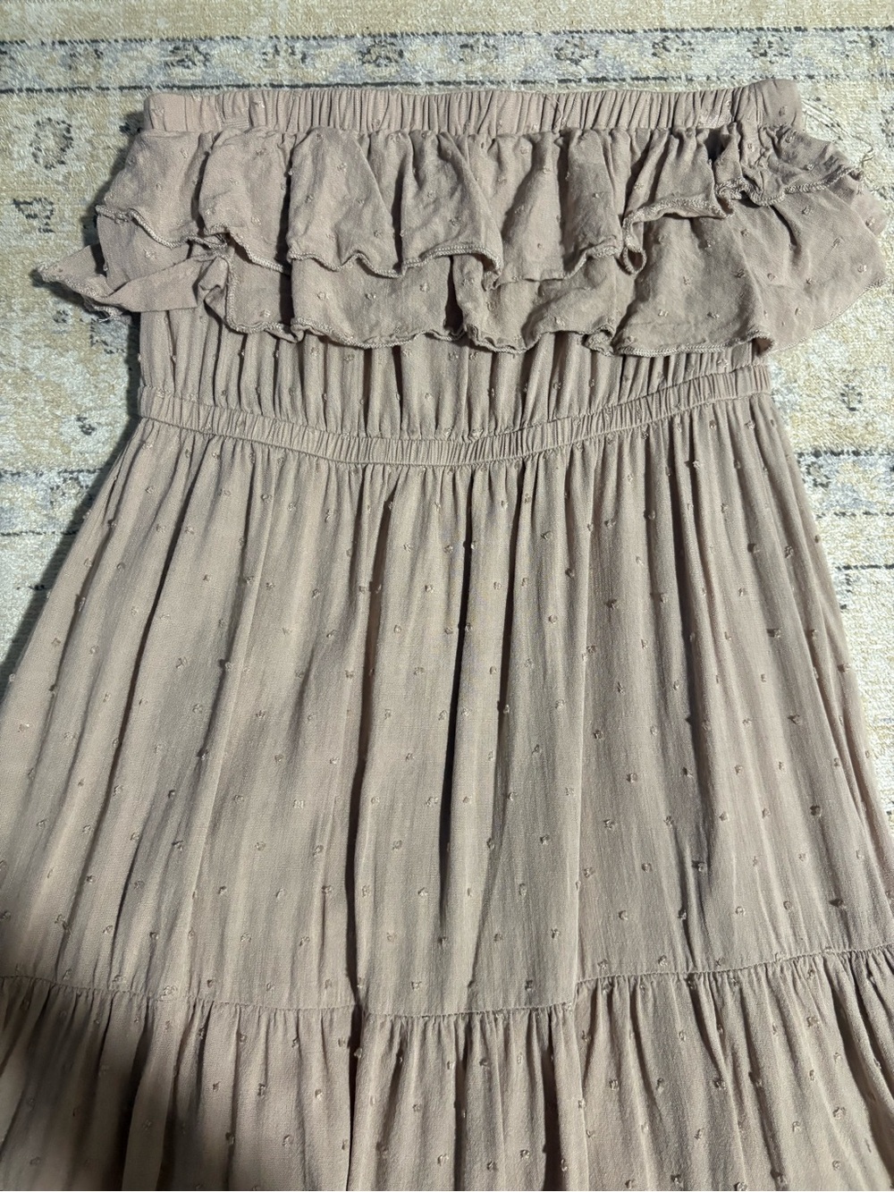 Women’s Strapless Ruffle Dress in Light Taupe